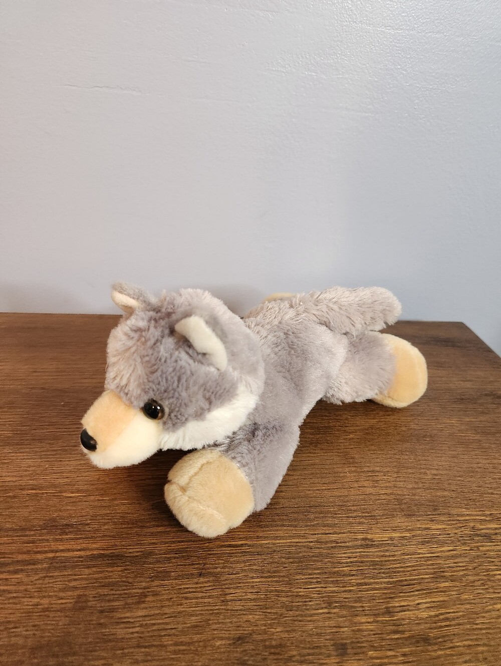 Aurora Mini Flopsie 8" Woolsey Wolf Jan 2022